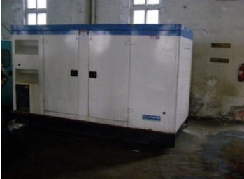 皋兰康明斯150kw大型柴油二手发电机组